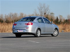 2012款 1.6L 手动豪华型