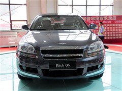 2010款 3.0L 自动豪华型