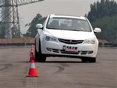 2010款 350D 1.5L 自动迅豪版