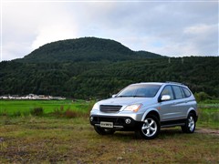 2011款 3.2L 4WD 自动尊域版