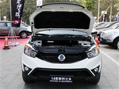 2014款 2.0L 汽油两驱手动舒适导航版