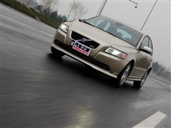 2009款 2.5L T5 R-Design