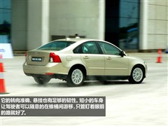 2009款 2.5L T5 R-Design