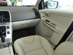 2011款 3.0T T6 AWD智尊版