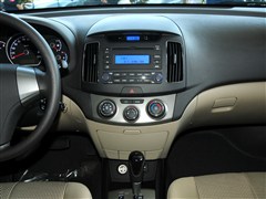 2011款 1.6L 自动舒适型