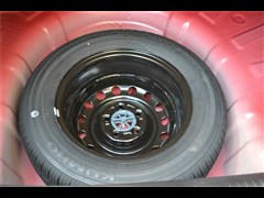 2011款 1.6L 自动舒适型