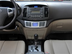 2011款 1.6L 自动豪华型