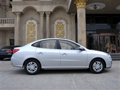 2011款 1.6L 自动豪华型