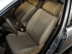2013款 2.0L 手动两驱时尚型