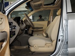 2013款 2.0L 手动两驱时尚型