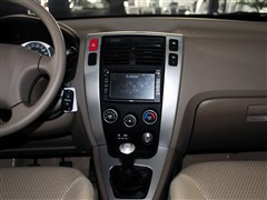 2013款 2.0L 手动两驱时尚型