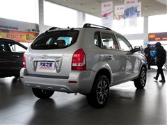 2013款 2.0L 手动两驱时尚型