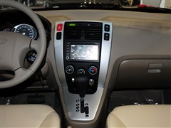 2013款 2.0L 自动两驱舒适型