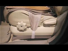 2013款 2.0L 自动两驱舒适型