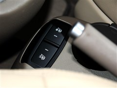 2013款 2.0L 手动四驱尊贵型