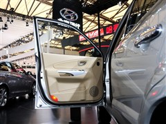 2013款 2.0L 手动四驱尊贵型