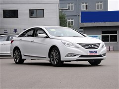 2014款 2.0L 自动尊贵版