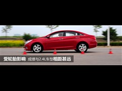 2011款 2.0L 自动尊贵版