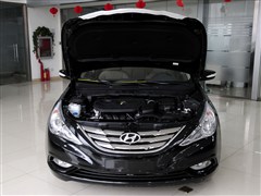 2011款 2.0L 自动豪华版