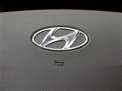 2011款 1.6L 手动豪华型