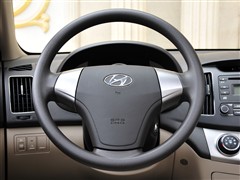 2011款 1.6L 手动豪华型
