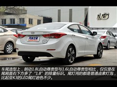 2012款 1.8L 自动尊贵型