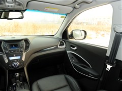 2013款 2.4L 自动四驱尊贵型