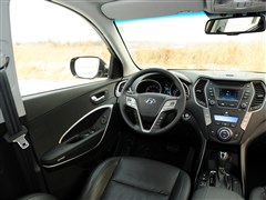 2013款 2.4L 自动四驱尊贵型