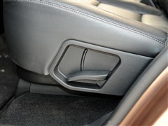 2013款 2.4L 自动四驱尊贵型