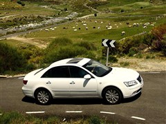 2006款 2.4L 自动豪华型