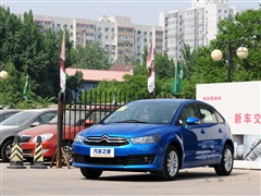 2012款 两厢 1.6L 自动乐尚型