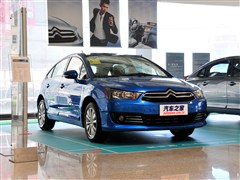 2012款 两厢 1.6L 自动乐享型