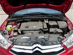 2013款 三厢 1.6L 手动品尚型