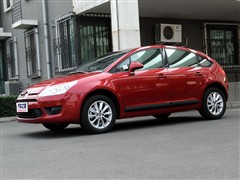 2011款 两厢 1.6L 自动炫雅型