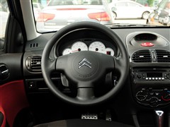 2012款 1.6L 自动运动型