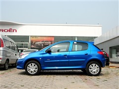 2012款 1.6L 自动运动型