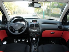 2013款 CROSS 1.4L 手动运动型