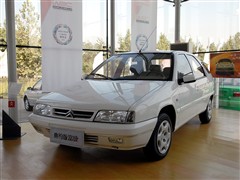 2005款 1.4L 手动典约版