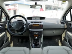 2008款 2.0L 手动尊贵型
