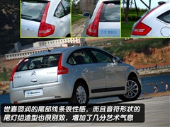 2008款 两厢 2.0L 自动豪华型