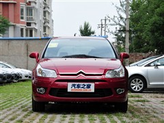 2011款 两厢 2.0L 手动博雅型