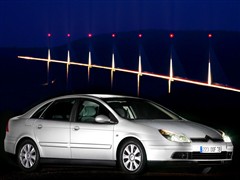 2007款 3.0 标准型