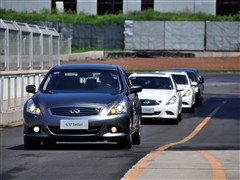 2010款 G37 Sedan