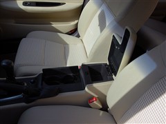 2006款 1.8L 手动舒适型