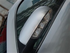 2006款 2.0L 自动豪华型