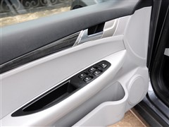 2011款 Wagon 2.0L 手动豪华型
