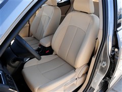 2012款 1.6L 自动舒适型