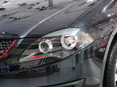 2010款 1.5L 自动豪华运动版