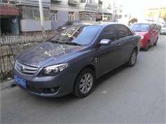 2012款 1.5L 手动尊贵型