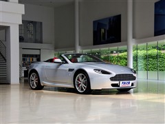 V8 Vantage